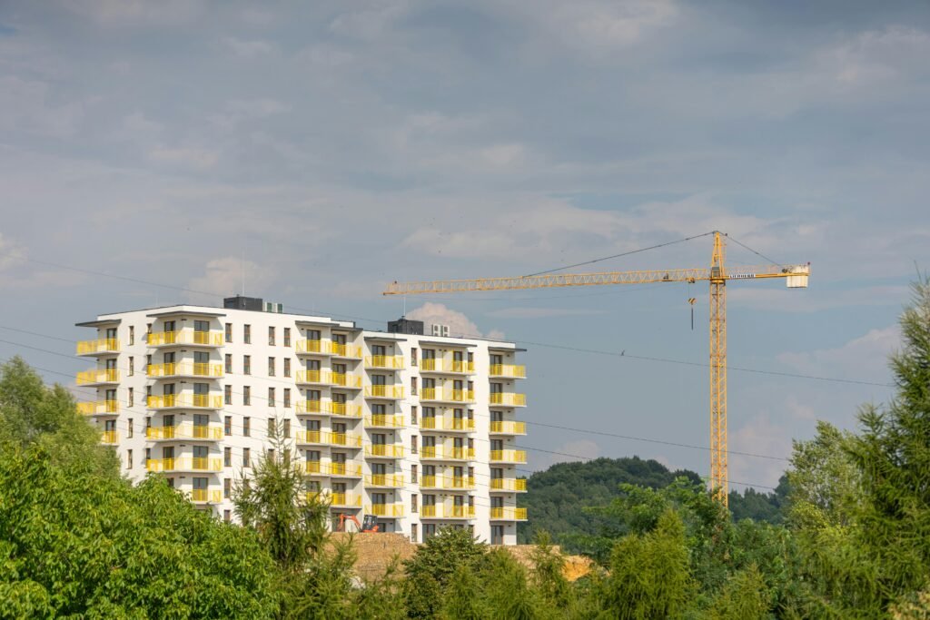 Residential vs Commercial Real Estate: Key Differences